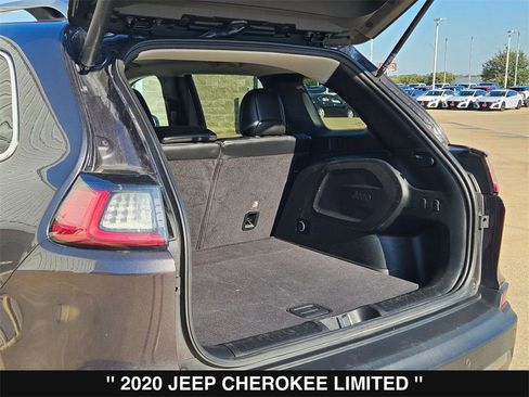 Used 2020 Jeep Cherokee Limited image 33