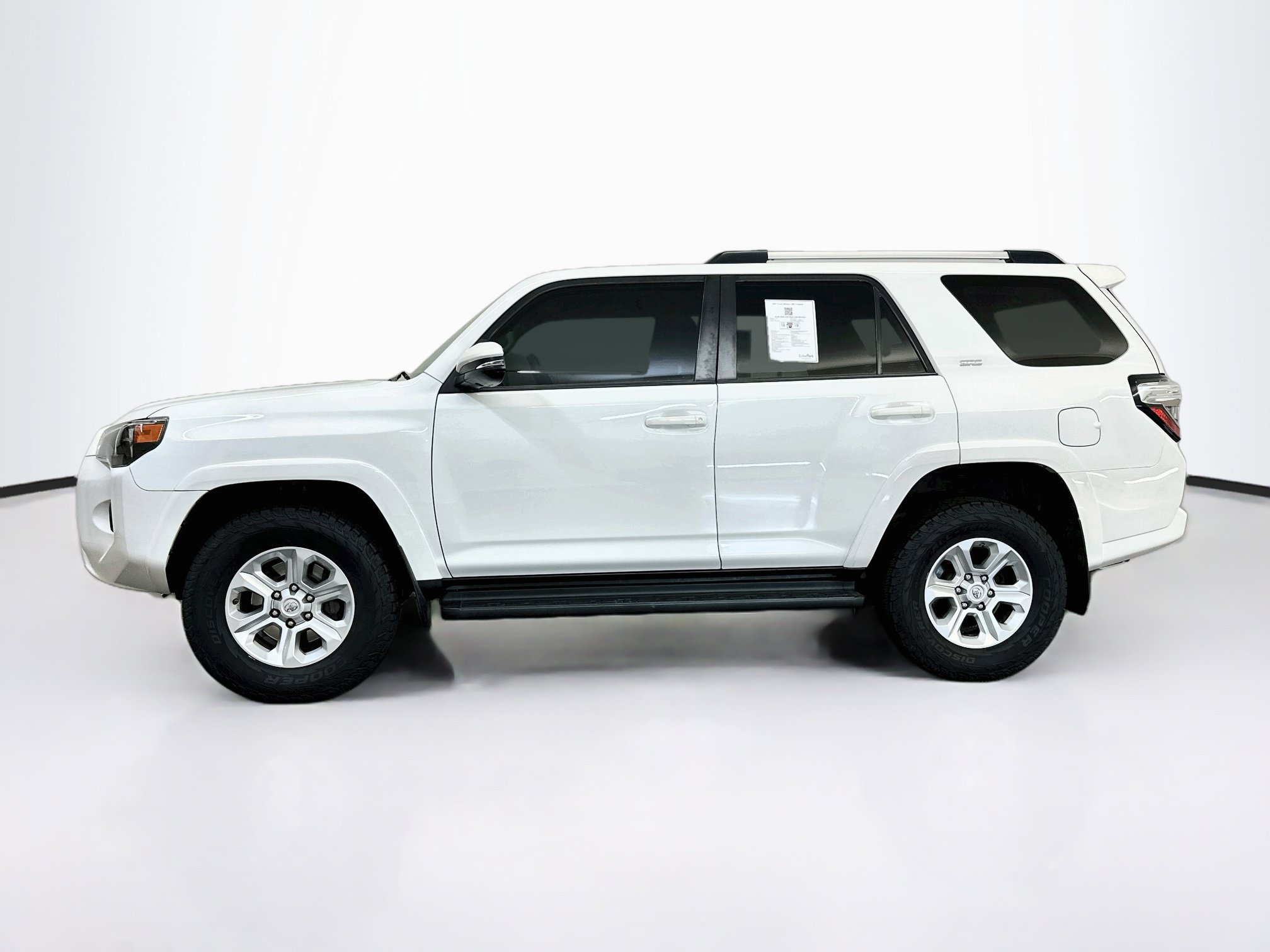 Used 2021 Toyota 4Runner SR5 Premium AWD/4WD image 4