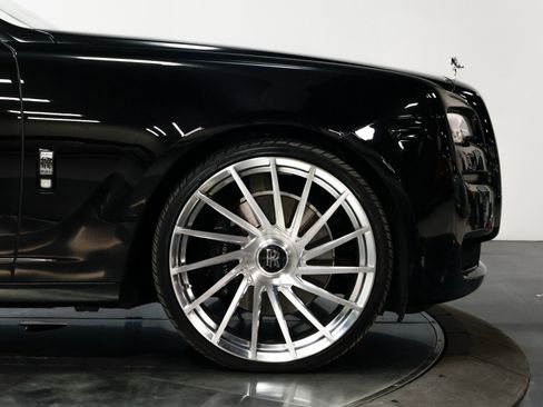 Used 2015 Rolls-Royce Ghost image 58