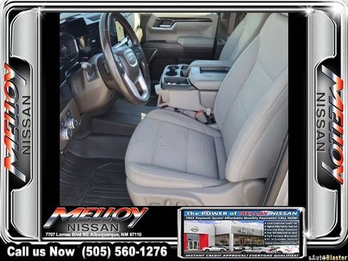Used 2023 GMC Sierra 1500 SLE image 8