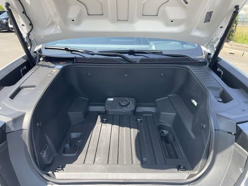 New 2025 GMC Sierra EV Denali image 30