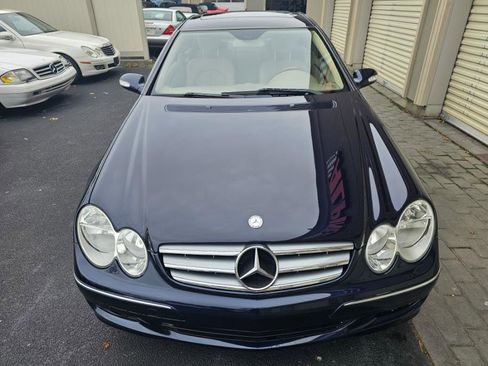 Used 2009 Mercedes-Benz CLK 350 Coupe w/ Premium I Pkg image 14