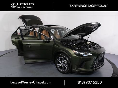 Used 2025 Lexus RX 350 Premium w/ Accessory Package FWD image 11