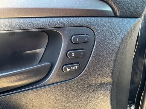 Certified 2025 Honda Passport EX-L image 11