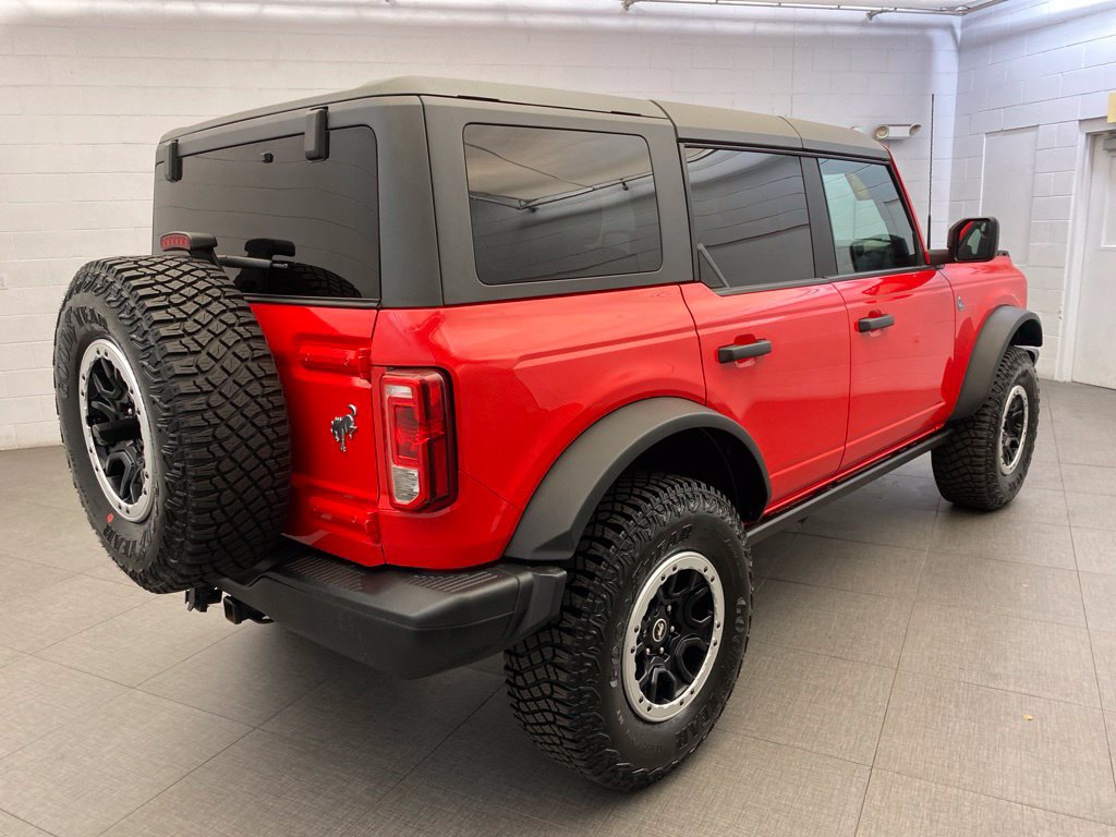 Used 2024 Ford Bronco Black Diamond w/ Sasquatch Package AWD/4WD image 6