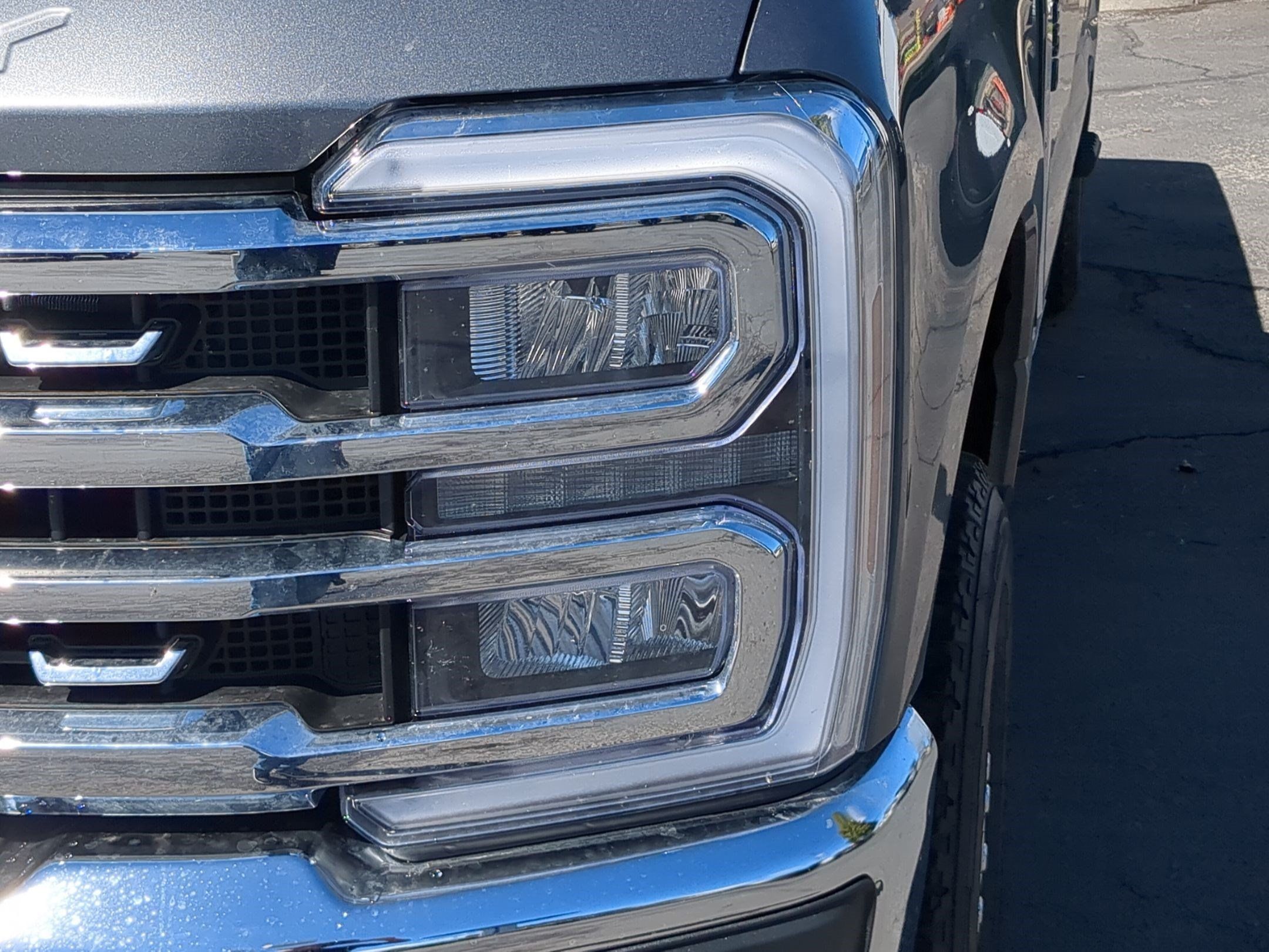 Certified 2026 Ford F250 Lariat w/ FX4 Off-Road Package AWD/4WD image 12