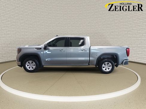 Used 2024 GMC Sierra 1500 SLE image 8