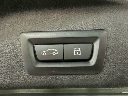 Used 2024 BMW X5 xDrive40i w/ M Sport Package AWD/4WD image 35