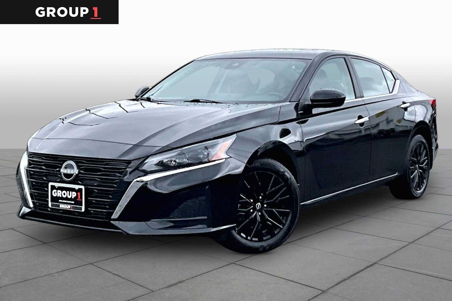 Used 2025 Nissan Altima 2.5 SV w/ SV Special Edition Package AWD/4WD image 1