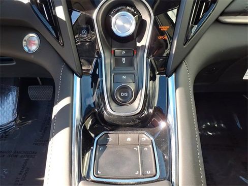 Certified 2025 Acura RDX w/ Technology Package image 13