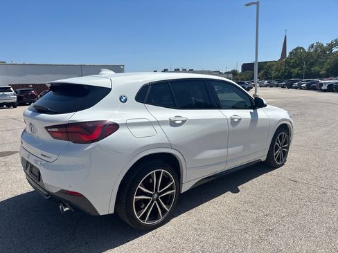Used 2023 BMW X2 sDrive28i w/ M Sport Package FWD image 4