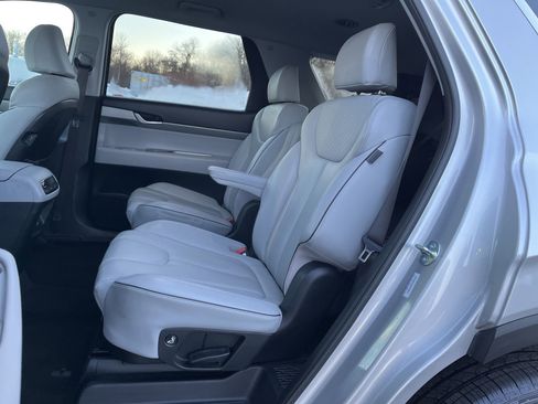 Used 2025 Hyundai Palisade SEL AWD/4WD image 14