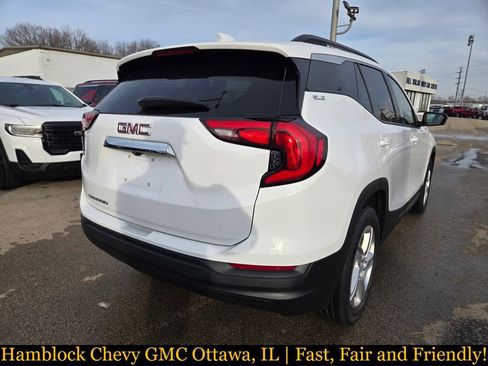 Used 2020 GMC Terrain SLE w/ Driver Convenience Package image 5