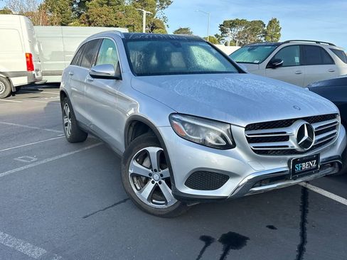 Certified 2017 Mercedes-Benz GLC 300 4MATIC image 2