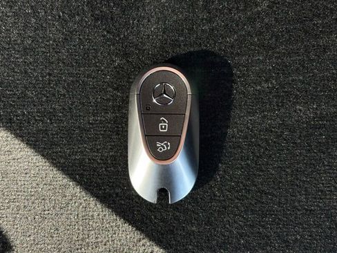 Used 2026 Mercedes-Benz GLC 300 4MATIC image 67