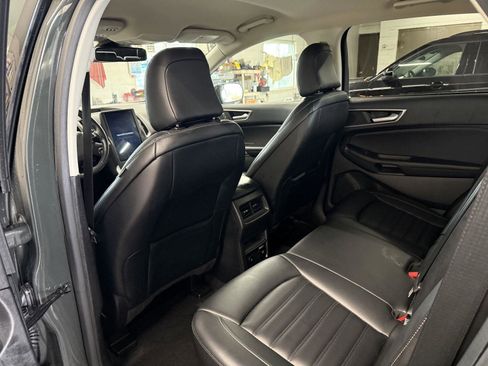 Used 2022 Ford Edge SEL w/ Convenience Package image 23