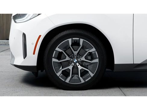 New 2026 BMW X3 xDrive30 w/ Premium Package image 7