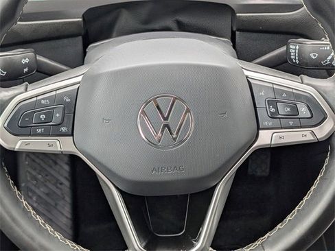 Certified 2024 Volkswagen Tiguan S image 9