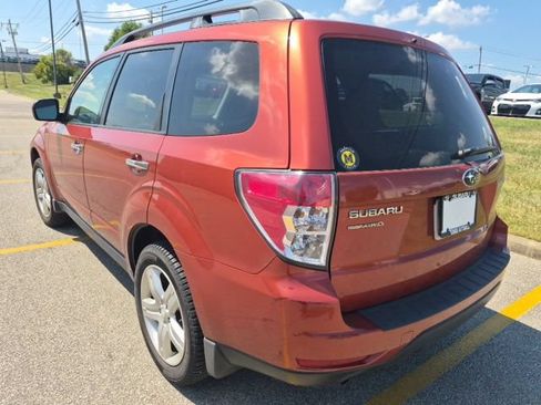Used 2010 Subaru Forester 2.5X Premium AWD/4WD image 6