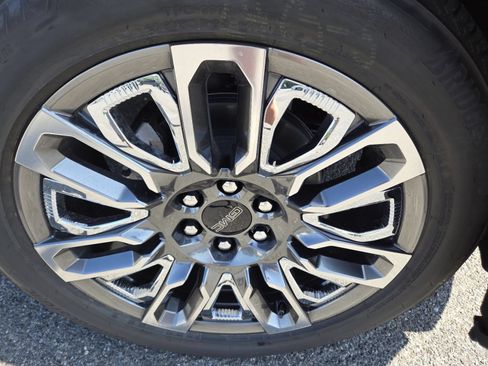 New 2026 GMC Sierra 1500 Denali Ultimate AWD/4WD image 17