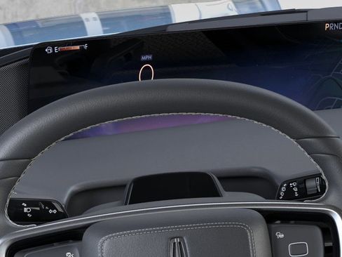 New 2026 Lincoln Navigator Premiere AWD/4WD image 13
