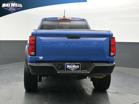 Used 2025 Chevrolet Colorado ZR2 w/ Technology Package AWD/4WD image 6