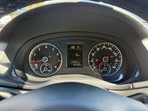 Used 2014 Volkswagen Passat 1.8T Wolfsburg Edition image 19
