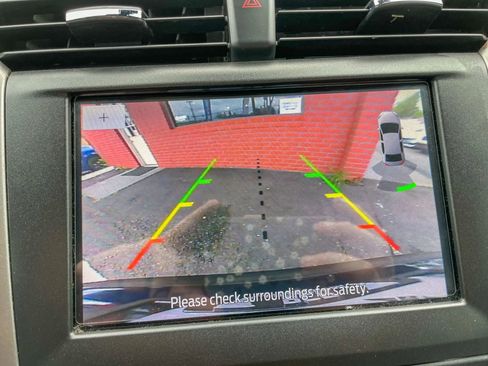 Used 2020 Ford Fusion SE image 21