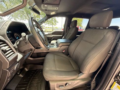 Used 2018 Ford F150 XLT w/ Equipment Group 302A Luxury AWD/4WD image 26