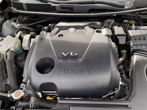 Used 2018 Nissan Maxima Platinum image 26