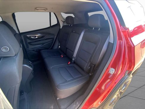 Used 2024 GMC Terrain SLE w/ Driver Convenience Package FWD image 21