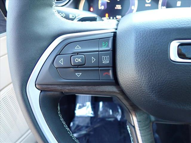 New 2027 Jeep Grand Cherokee Limited AWD/4WD image 16