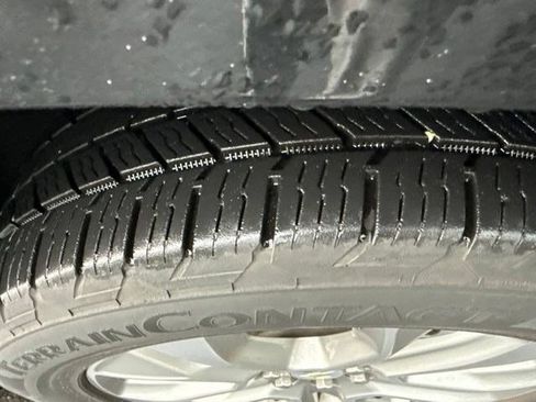 Used 2019 Chevrolet Traverse Premier AWD/4WD image 4