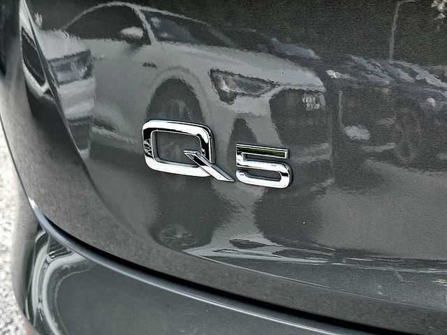 Used 2023 Audi Q5 2.0T Premium Plus w/ Premium Plus Package AWD/4WD image 29