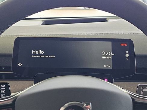 New 2025 Volvo EX90 Plus w/ Protection Package Premier image 12