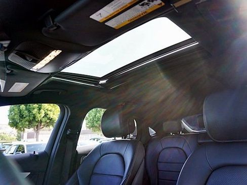 Used 2023 Mercedes-Benz GLC 300 4MATIC Coupe image 17