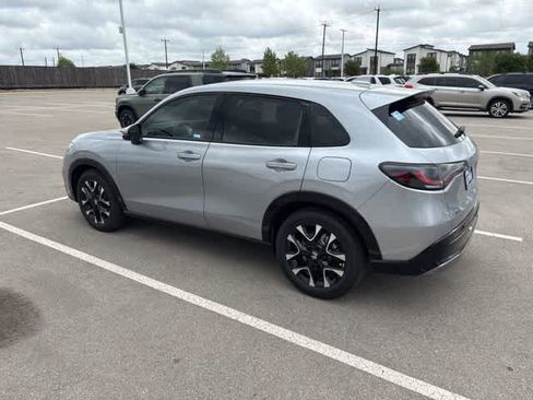 Used 2026 Honda HR-V LX image 3