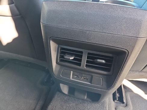 Used 2025 Chevrolet Colorado Z71 w/ Z71 Convenience Package 2 image 12