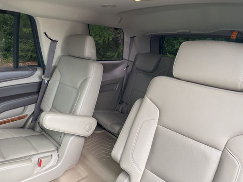 Used 2018 Chevrolet Tahoe Premier image 30