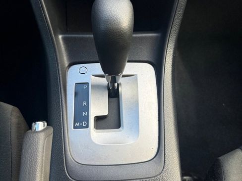 Used 2016 Subaru Impreza 2.0i Premium image 15