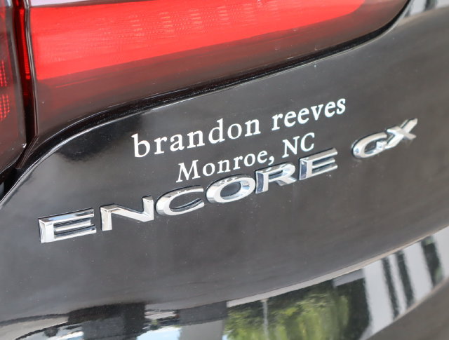 Used 2022 Buick Encore GX Essence w/ Advanced Technology Package FWD image 48