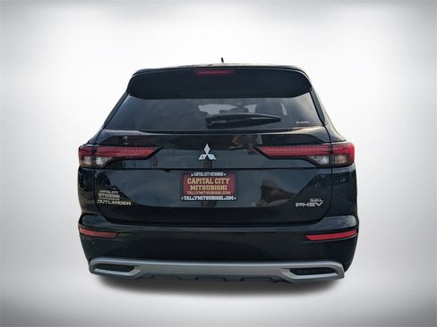 New 2025 Mitsubishi Outlander SEL image 5