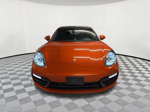 Certified 2022 Porsche Panamera image 6