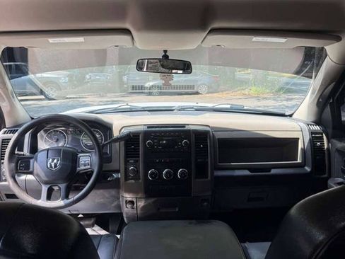 Used 2012 RAM 1500 Express w/ Detroit Red Wings Edition AWD/4WD image 12