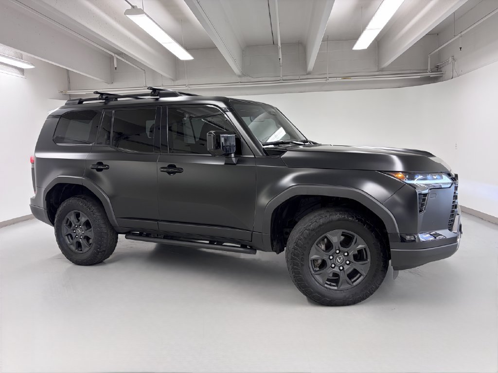 Used 2024 Lexus GX 550 AWD/4WD image 8