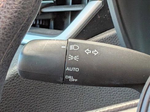 Used 2025 Toyota Corolla LE FWD image 9