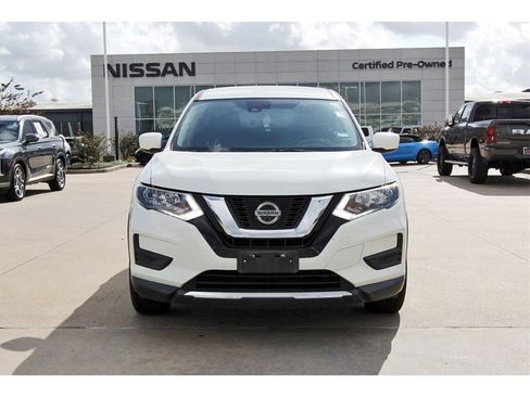 Used 2020 Nissan Rogue S image 8