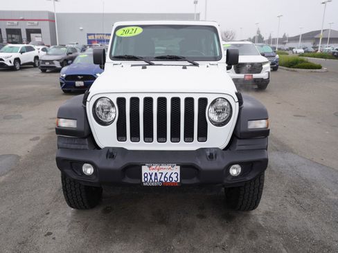 Used 2021 Jeep Wrangler Unlimited Sport image 7