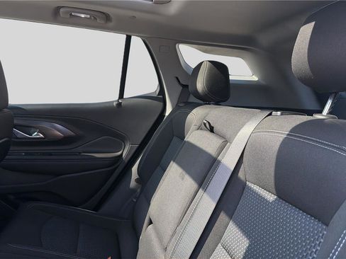 Used 2023 GMC Terrain SLE w/ Driver Convenience Package image 19