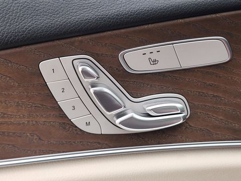 Used 2022 Mercedes-Benz E 350 E 350 image 18